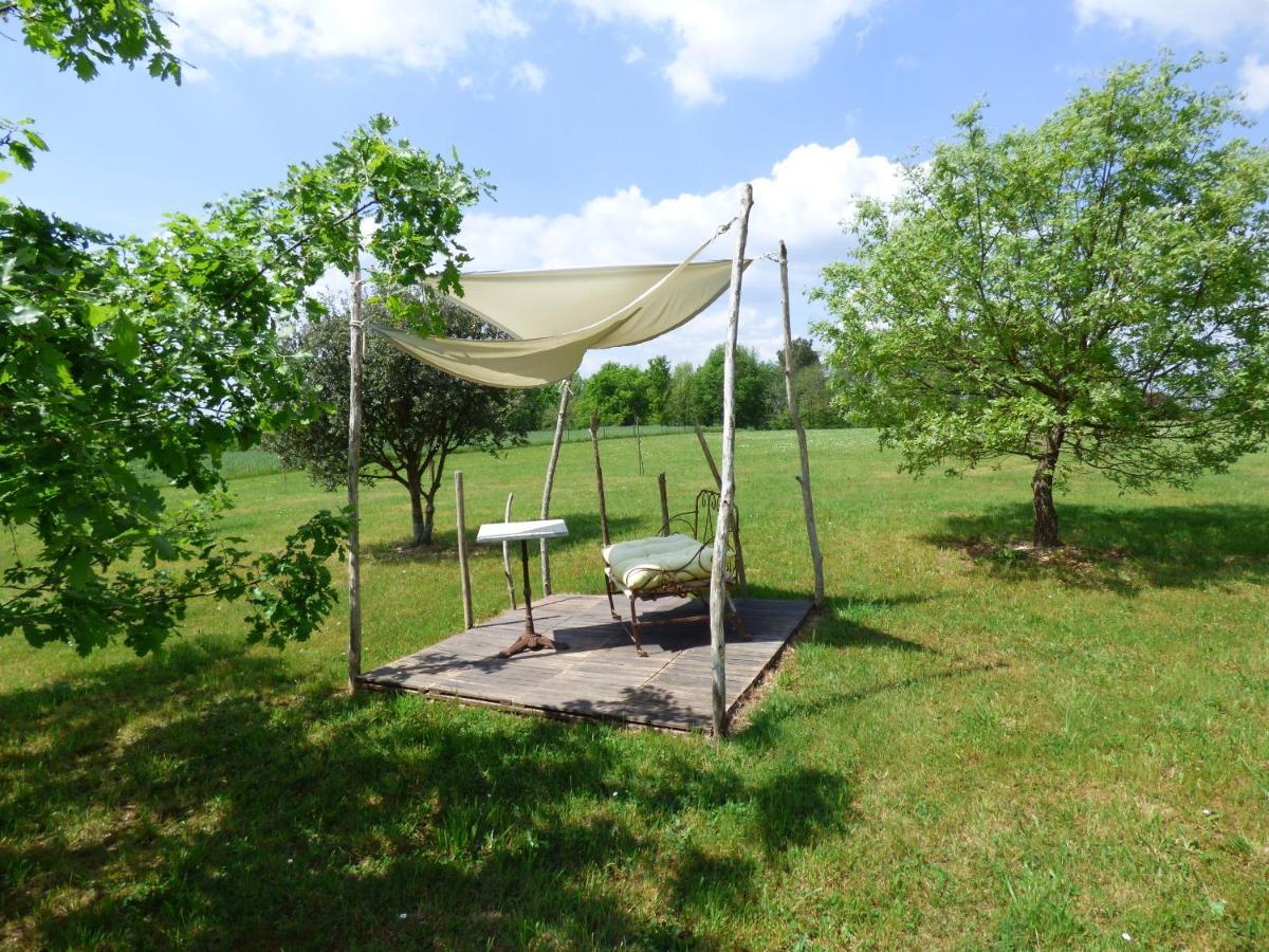 Britavit Bed & Breakfast Saint-Avit-Sénieur Exterior foto